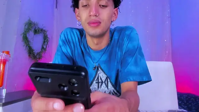 Snapshot of josesweet_ chatting on 09-29-25, 07:08 josesweet  online show from 09-29-25, 07:08