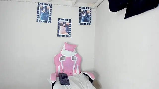 Sophia Velarie online show from 10-04-25, 09:05