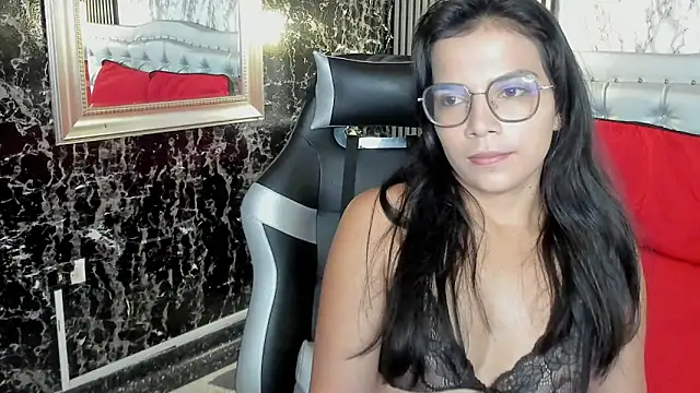 MaraBlake  online show from 10-11-25, 08:32