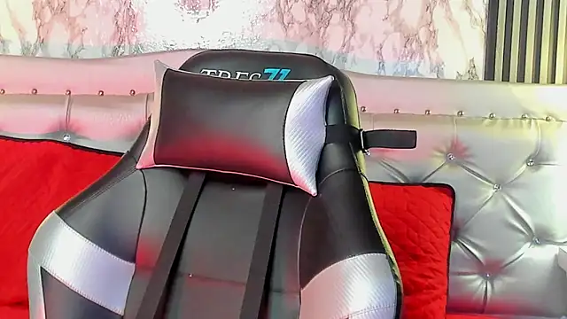 MaraBlake  online show from 10-06-25, 09:48