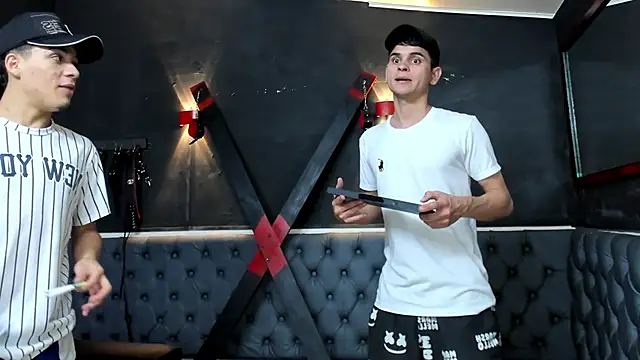 liam coleman25 online show from 11-29-25, 04:23