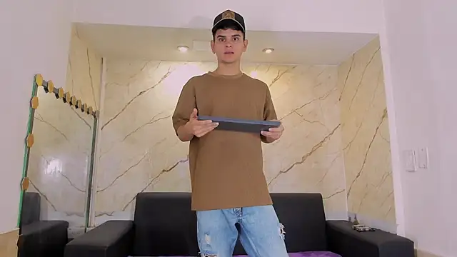 liam coleman25 online show from 01-09-26, 04:41