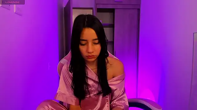 ISABELFORYOU1 online show from 11-24-25, 07:25