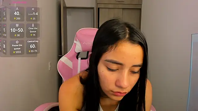 ISABELFORYOU1 online show from 12-18-25, 02:54