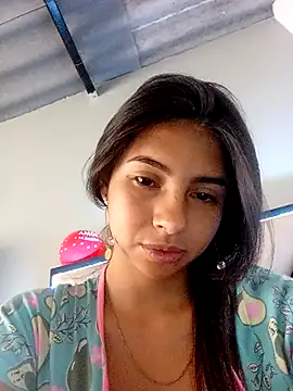 Snapshot of NileveSantanna chatting on 09-25-25, 01:50 NileveSantanna online show from 09-25-25, 01:50