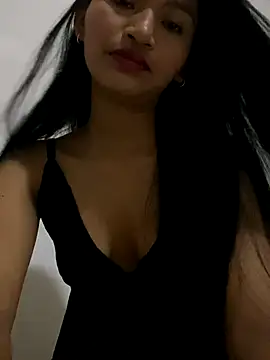 fenixzara online show from 10-01-25, 01:00