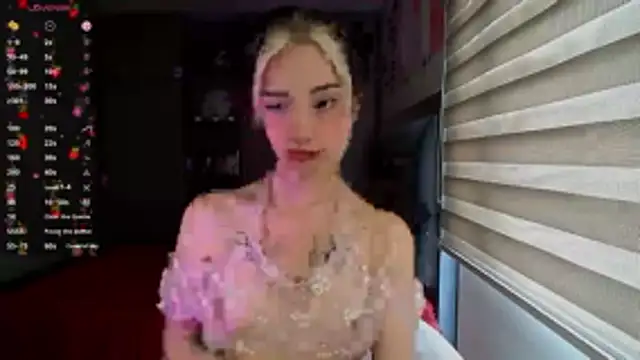 Kittyross online show from 10-29-25, 04:50