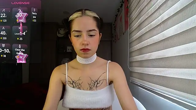 Kittyross online show from 04-08-26, 05:36