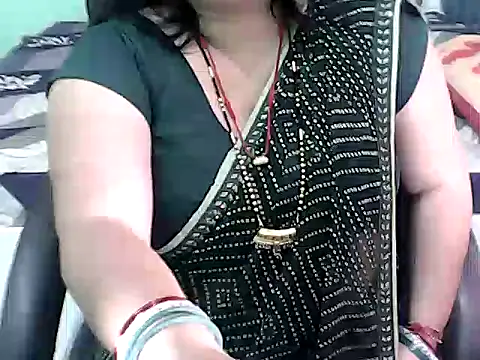 BABITA KUMARII online show from 02-26-26, 05:13