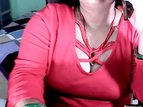 Snapshot of BABITA_KUMARII chatting on 10-09-25, 04:07 BABITA KUMARII online show from 10-09-25, 04:07