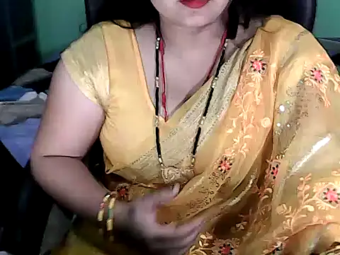 Snapshot of BABITA_KUMARII chatting on 10-07-25, 05:19 BABITA KUMARII online show from 10-07-25, 05:19