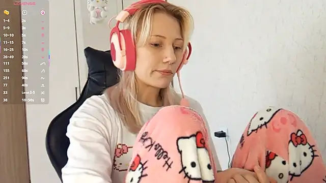 KandaceMassanelli online show from 10-04-25, 10:17