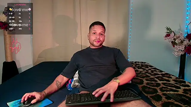 LucasGaeel online show from 03-21-26, 12:56