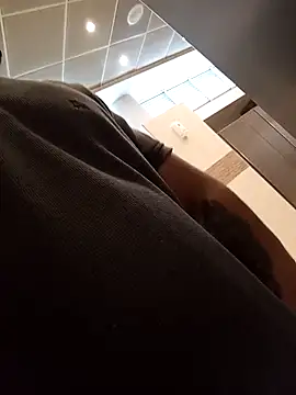 LucasGaeel online show from 04-06-26, 03:24