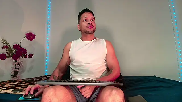 LucasGaeel online show from 03-02-26, 11:50