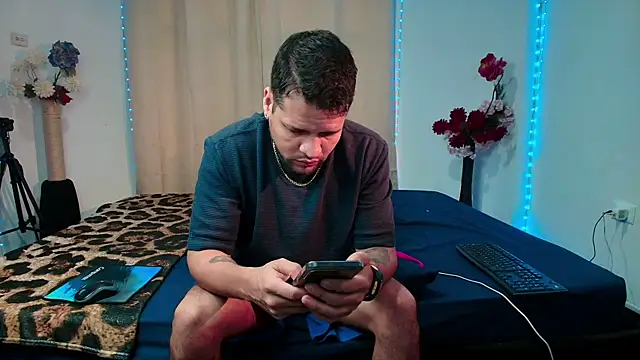 LucasGaeel online show from 04-14-26, 11:59