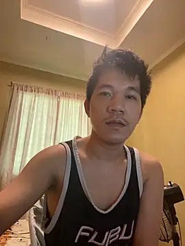 Snapshot of asian_guy_69 chatting on 09-28-25, 01:23 asian guy 69 online show from 09-28-25, 01:23