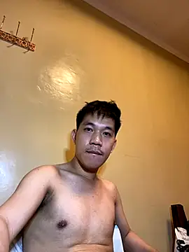 Snapshot of asian_guy_69 chatting on 10-16-25, 03:20 asian guy 69 online show from 10-16-25, 03:20