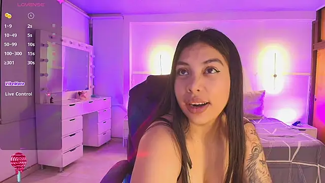 kloe28 online show from 04-18-26, 03:42