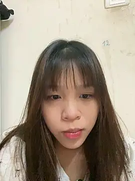 Hanaa07  online show from 11-17-25, 12:36