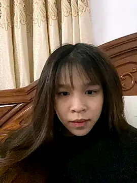 Hanaa07  online show from 11-28-25, 01:50