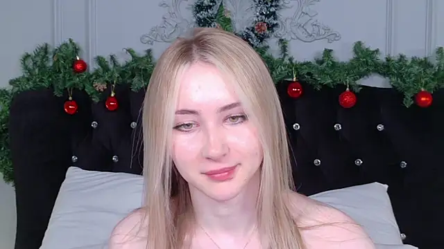 LiraKink online show from 12-22-25, 03:50