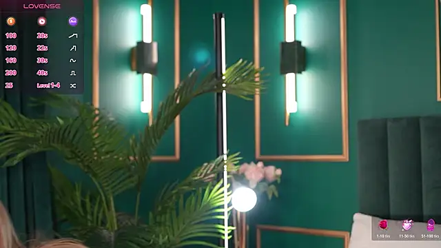 Snapshot of LiraKink chatting on 02-20-26, 03:47 LiraKink online show from 02-20-26, 03:47