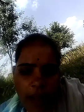 Cuty nensi online show from 10-08-25, 07:54