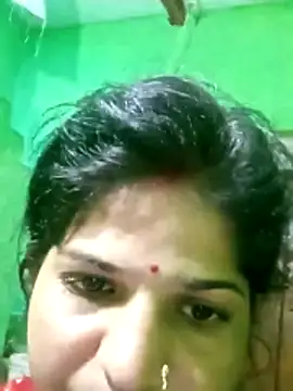 Cuty nensi online show from 10-31-25, 01:13