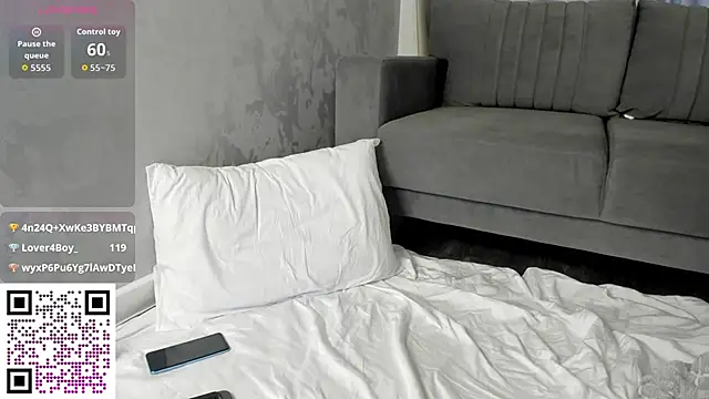 Snapshot of Michelle_Murray chatting on 10-15-25, 03:16 Michelle Murray online show from 10-15-25, 03:16
