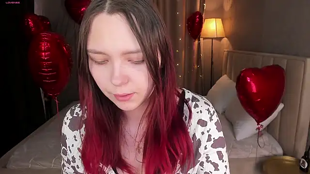 Monica  Queen online show from 02-09-26, 05:38