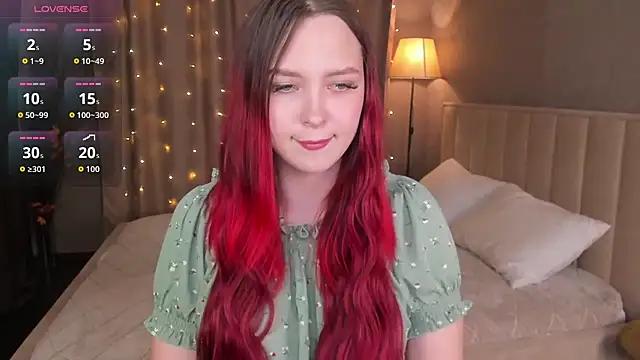 Monica  Queen online show from 10-13-25, 05:31