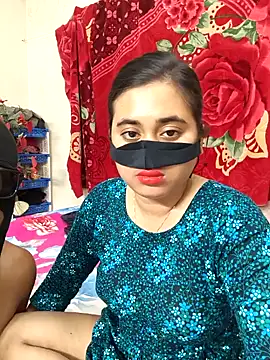 Love Queen11 online show from 02-13-26, 04:07