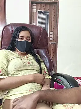 Love Queen11 online show from 02-11-26, 08:47