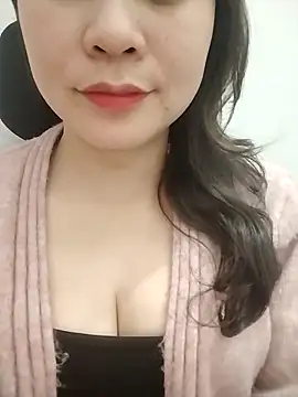 Snapshot of Girl_Shy2000 chatting on 02-07-26, 03:09 Girl Shy2000 online show from 02-07-26, 03:09