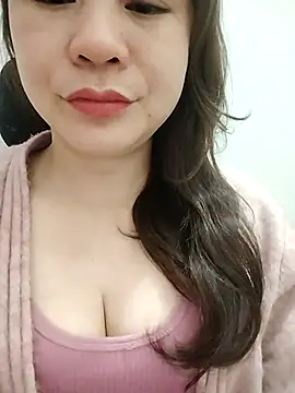 Girl Shy2000 online show from 03-02-26, 10:49