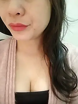 Snapshot of Girl_Shy2000 chatting on 01-09-26, 02:18 Girl Shy2000 online show from 01-09-26, 02:18