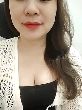 Girl Shy2000 online show from 04-01-26, 12:35