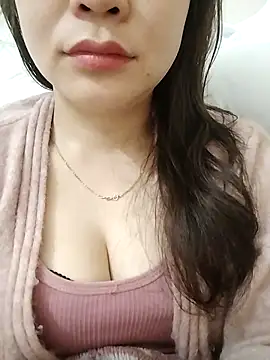 Snapshot of Girl_Shy2000 chatting on 02-21-26, 01:07 Girl Shy2000 online show from 02-21-26, 01:07