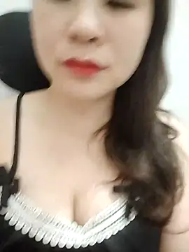 Girl Shy2000 online show from 03-16-26, 08:07