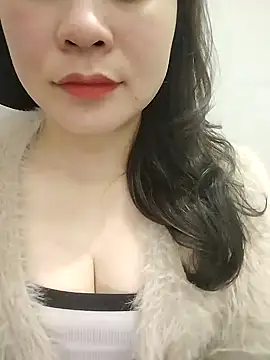 Snapshot of Girl_Shy2000 chatting on 02-02-26, 01:21 Girl Shy2000 online show from 02-02-26, 01:21