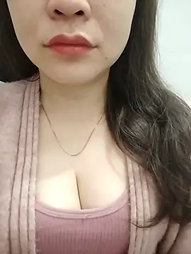 Snapshot of Girl_Shy2000 chatting on 02-20-26, 12:07 Girl Shy2000 online show from 02-20-26, 12:07