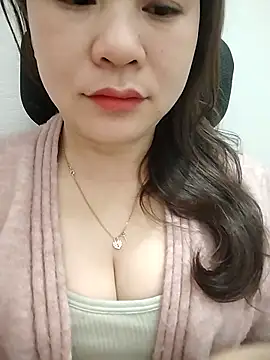 Snapshot of Girl_Shy2000 chatting on 02-27-26, 11:48 Girl Shy2000 online show from 02-27-26, 11:48