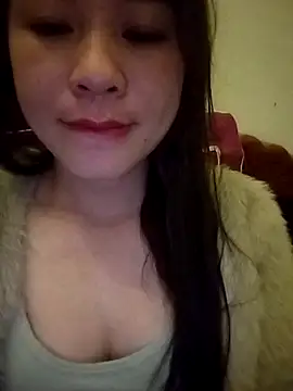 Snapshot of Girl_Shy2000 chatting on 12-02-25, 06:42 Girl Shy2000 online show from 12-02-25, 06:42