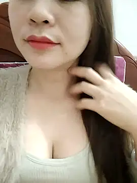 Snapshot of Girl_Shy2000 chatting on 12-14-25, 09:20 Girl Shy2000 online show from 12-14-25, 09:20