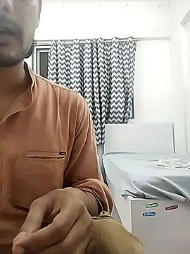 Ilhaamgrey online show from 10-19-25, 04:21