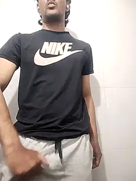 Ilhaamgrey online show from 12-22-25, 04:29