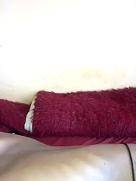 Caramel102004 online show from 12-04-25, 11:53