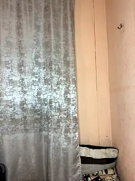 Caramel102004 online show from 01-12-26, 09:41