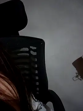 Meoweo 23 online show from 11-10-25, 02:11